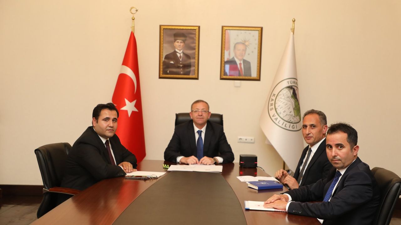 Kars Valisi Ziya Polat, Hayvanları Koruma Kanunu toplantısına katıldı görseli