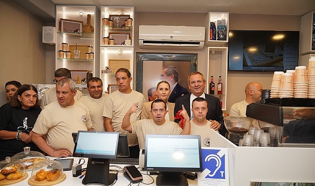 Ayvalık’ta İlk Engelsiz Kafe Hizmete Açıldı görseli
