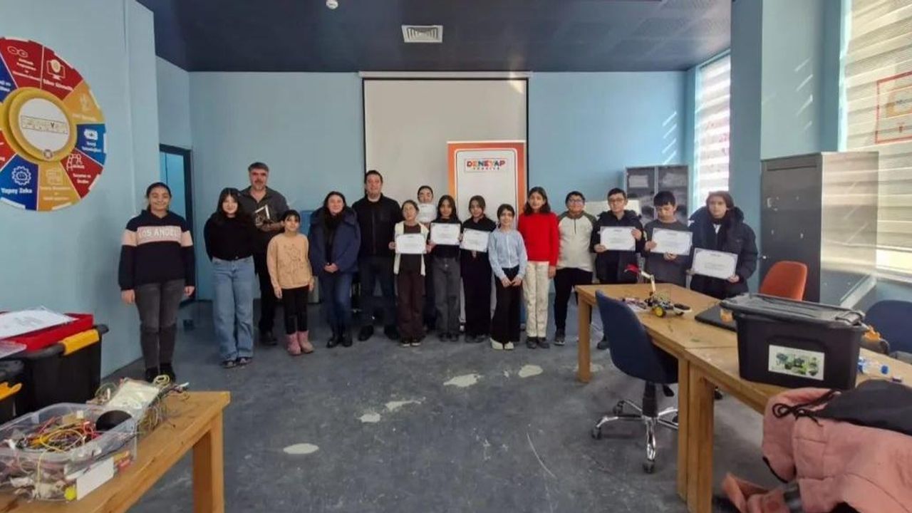 Kars’ta geleceğin teknoloji liderleri sahneye çıktı görseli