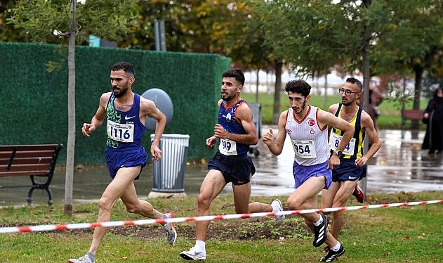 Osmangazili Atletler Portekiz Biletini Kaptı görseli