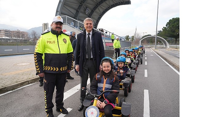Oyak Renault’dan Gelecek İçin Güvenli Adımlar Projesi görseli