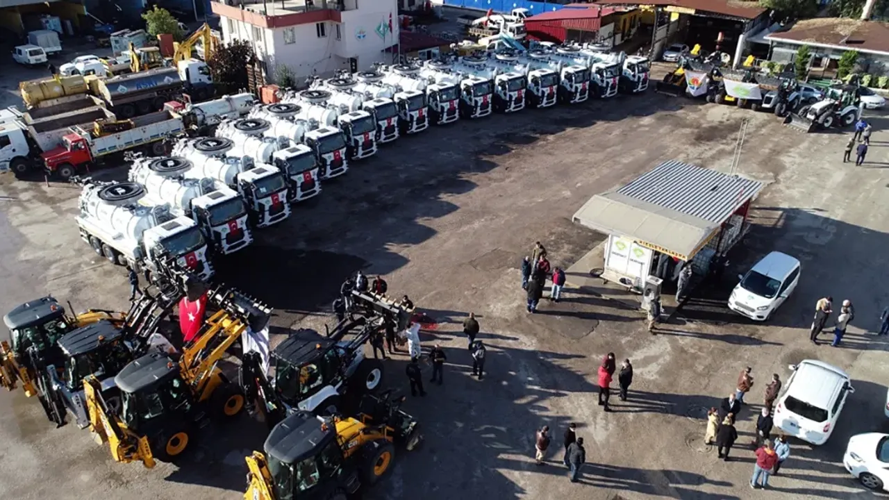 ASKİ, iş makinesi filosunu güçlendirmeye devam ediyor görseli