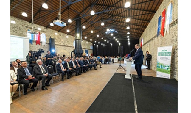 Başkan Tugay: Geleceği bekleyen değil, geleceği planlayan ve inşa eden bir şehir olmak zorundayız görseli