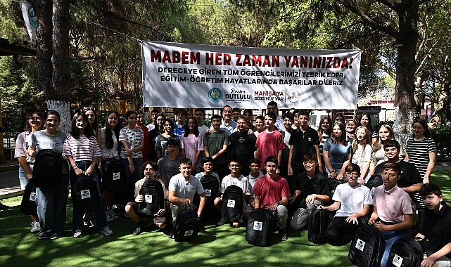 Başkan Dutlulu LGS’de Başarılı Olan Öğrencilerle Kahvaltıda Buluştu görseli