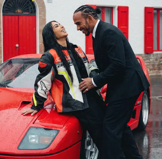 Arkadaşlıktan Aşka: Kardashian ve Hamilton Aşkı... görseli