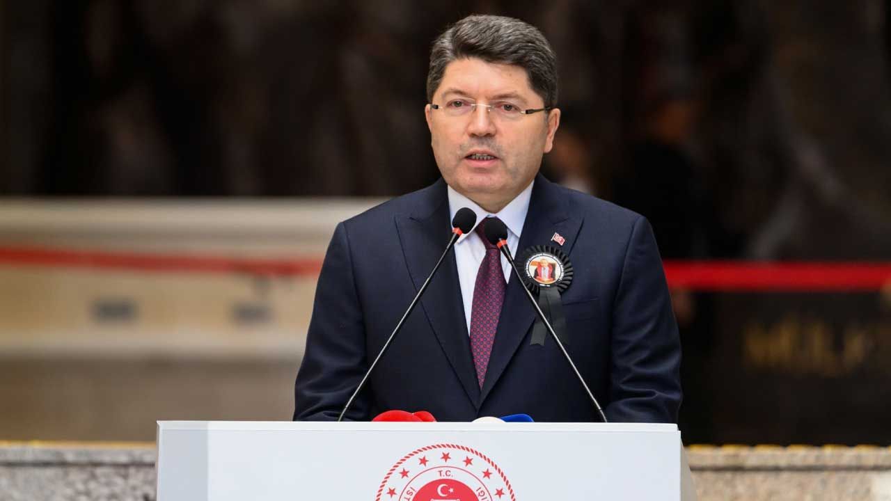 Adalet Bakanlığı 5 bin personel alımı yapacak görseli