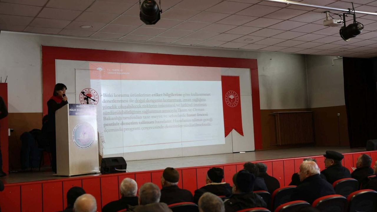 Kağızman’da üreticilere Bitki Koruma Eğitimi görseli