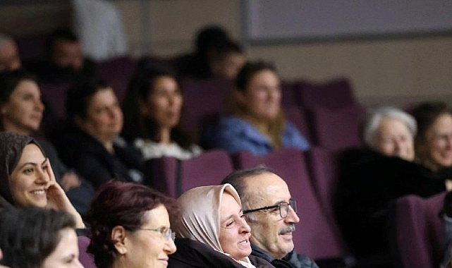 Kartepe’de Tiyatro Akşamı görseli