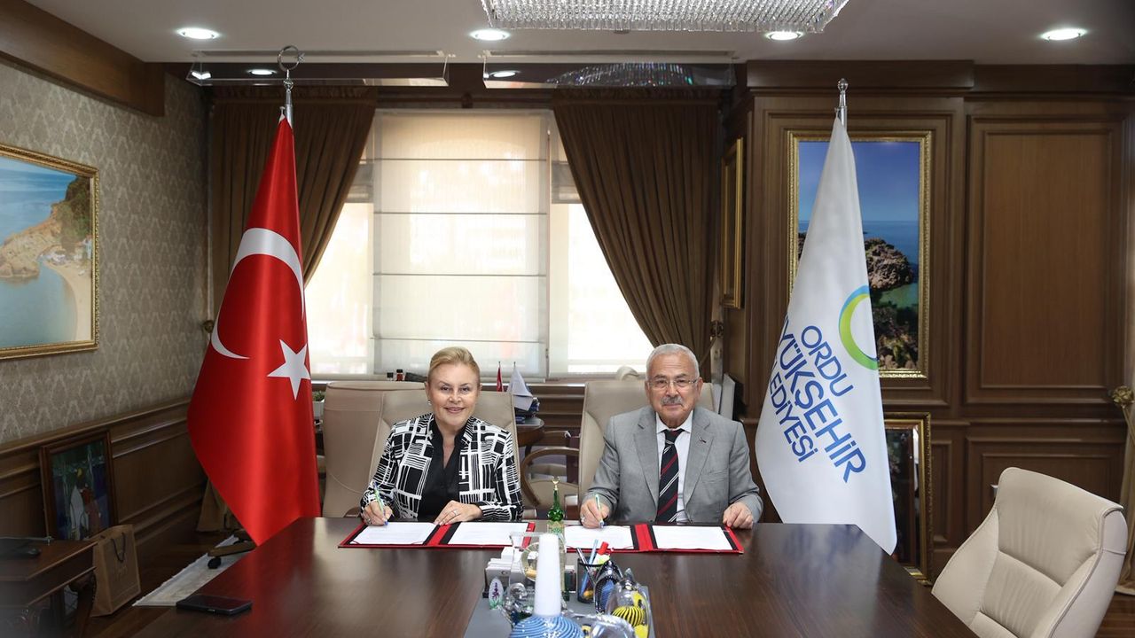 Kadın girişimciliği güçlendiren imza görseli
