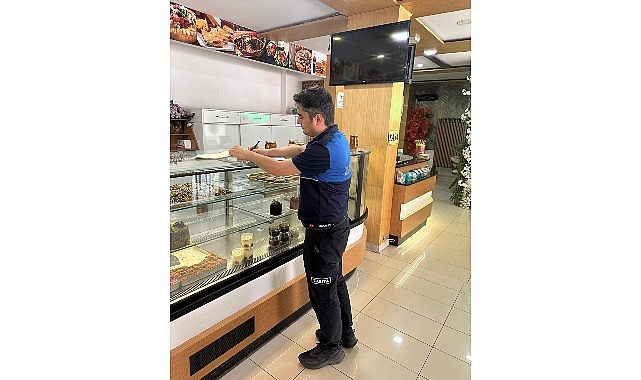 Zabıtadan Pastane, Tatlıcı Ve Dondurmacılara Denetim görseli