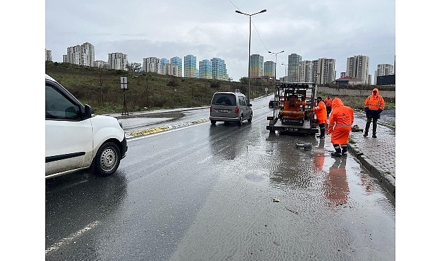İstanbul’un Bazı Bölgelerinde Metrekareye 67 KG Yağış Düştü görseli