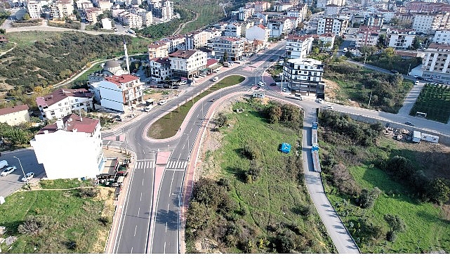 Gebze’de trafik dönel kavşaklarla rahatlıyor görseli