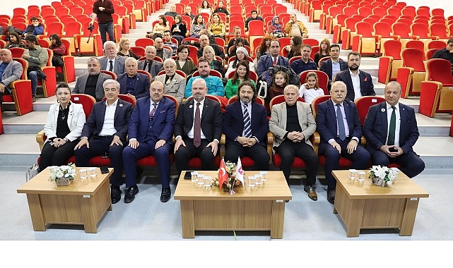 Bilge Kral Alija İzzetbegovic İKÇÜ’de Anıldı görseli