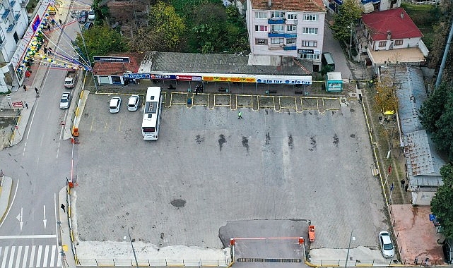 Başkan Büyükakın, Karamürsel ve Gölcük otogarlarının eski ve yeni halini paylaştı:"Fark ortada" görseli