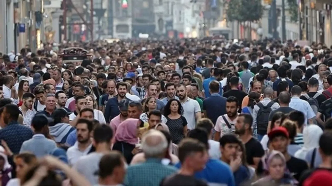TÜİK: Ücretli çalışan sayısı yüzde 1,1 yükseldi görseli