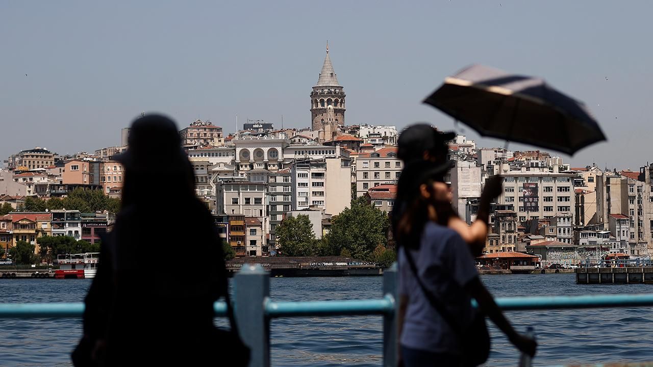 Türkiye yeniden aşırı sıcakların etkisine girecek! görseli