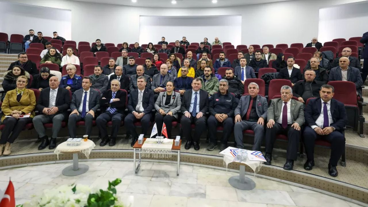 Akdeniz Belediyeleri Burdur’da toplandı görseli