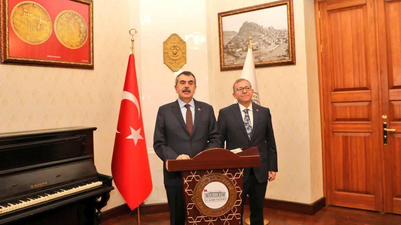 Milli Eğitim Bakanı Yusuf Tekin, Kars Valiliği’ni ziyaret etti görseli
