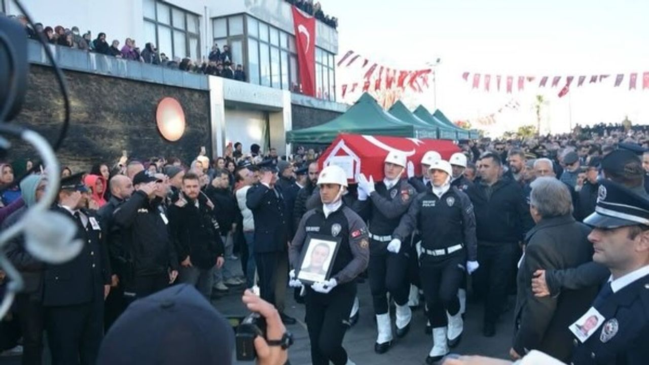 Düzceli Şehit Polis “Turgut Külünk” Akçakoca’da hüzünle uğurlandı görseli