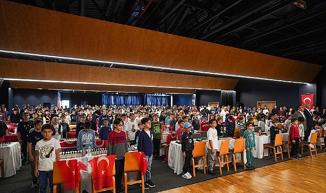 Beylikdüzü’nde 29 Ekim’e Özel Satranç Turnuvası görseli