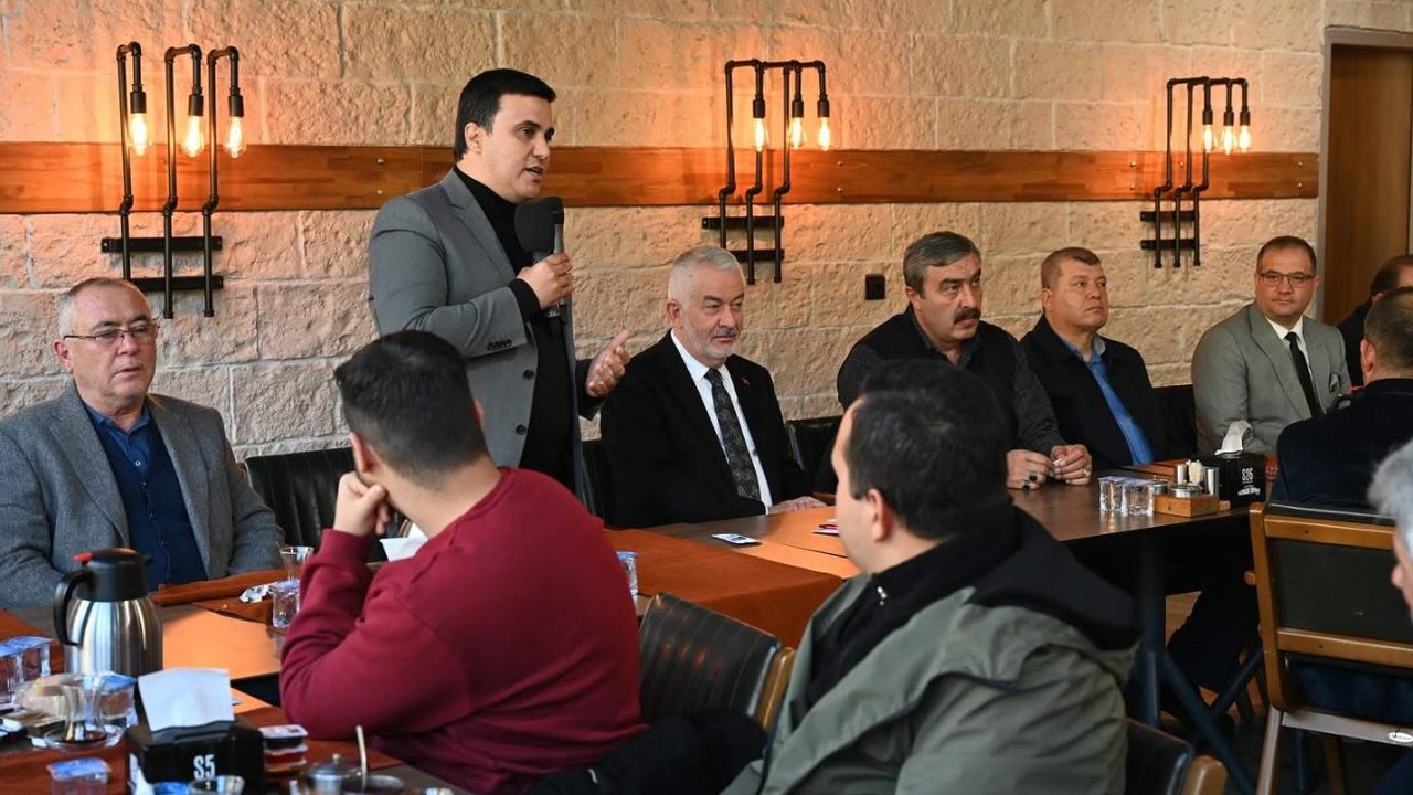 Halk otobüsü esnafından başkan’a: “Abimiz” görseli