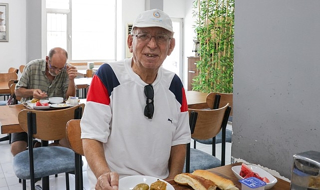 Buca’da “Askıda Yemek” uygulaması binlerce vatandaşa destek oldu görseli