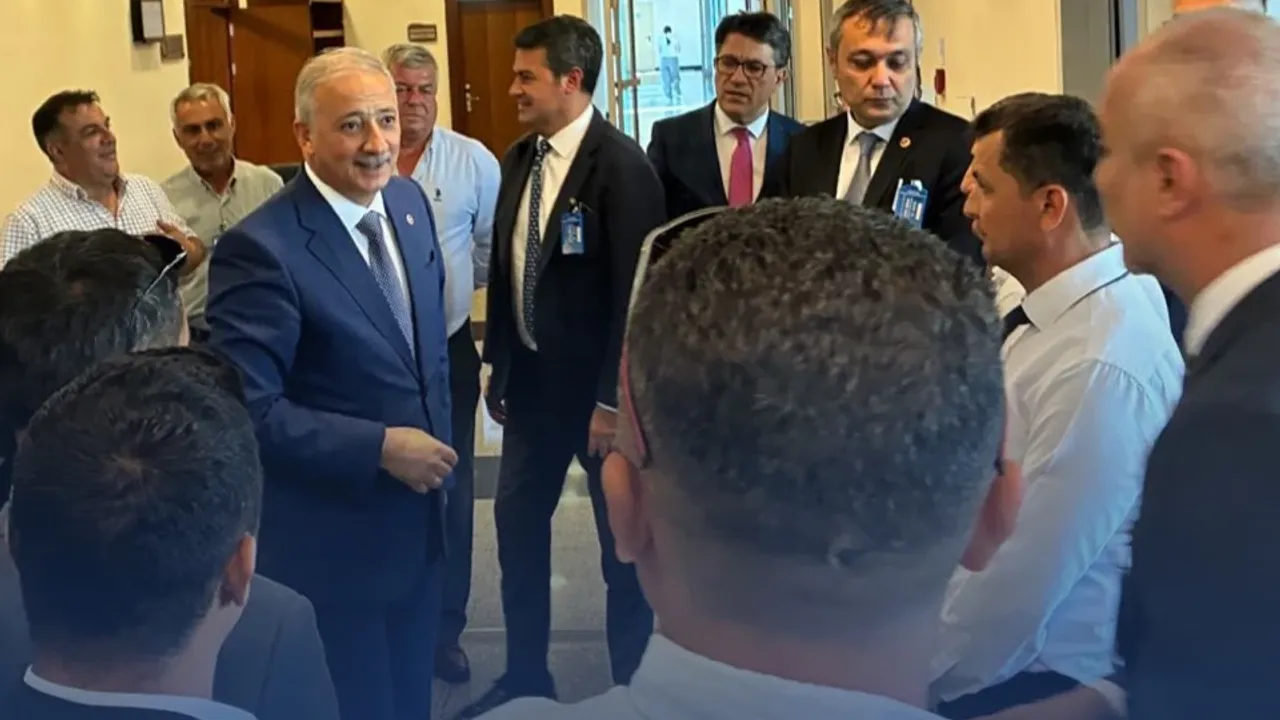 Muğla Milletvekili Kadem Mete, TBMM'de muhtarlarla buluştu görseli