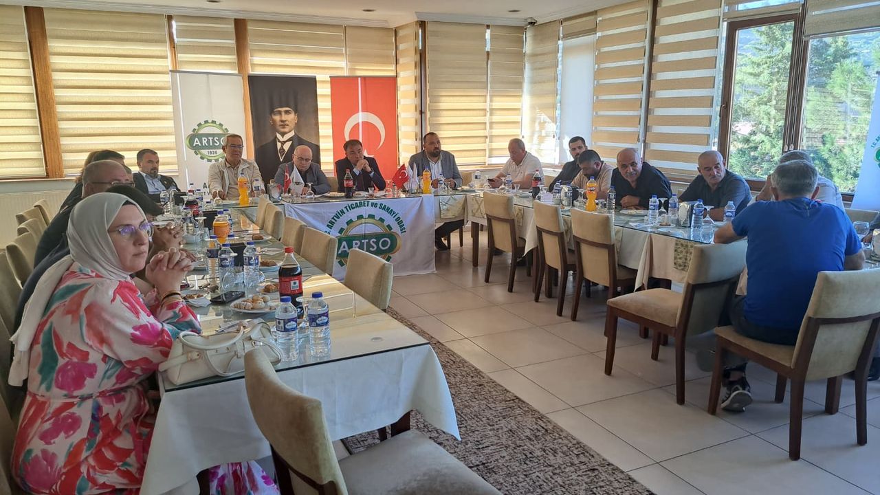 Artvin TSO Meclis Başkanı Yıldırım: Sorunları yerinde dinlemek ve birlikte çözüm üretmek istiyoruz görseli