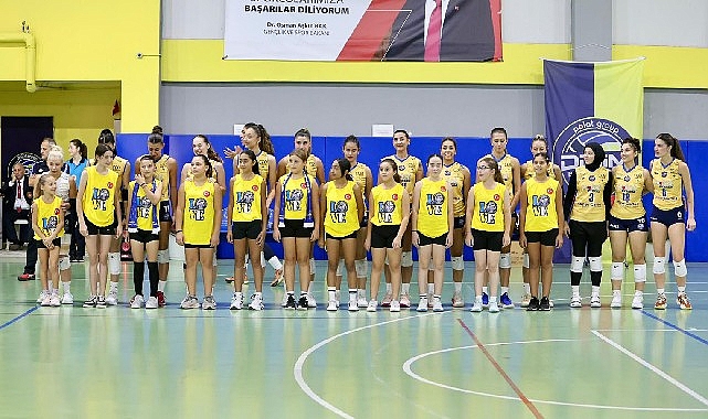 Polat Group Didim Belediyespor sezona fırtına gibi başladı: 3-0! görseli