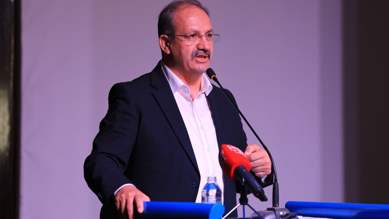 "Sağlık ve sosyal hizmet profesyonelleri ek işte çalışmak istiyor" görseli