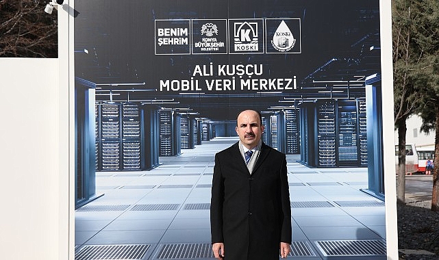 Başkan Altay, Olağanüstü Durumlarda Dijital Güvenliği Sağlayacak KOSKİ Mobil Veri Merkezini İnceledi görseli