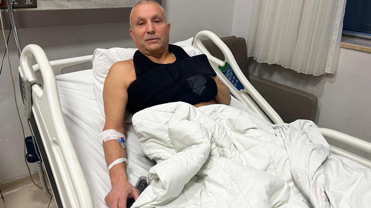 Ameliyat olan Demir'den teşekkür görseli
