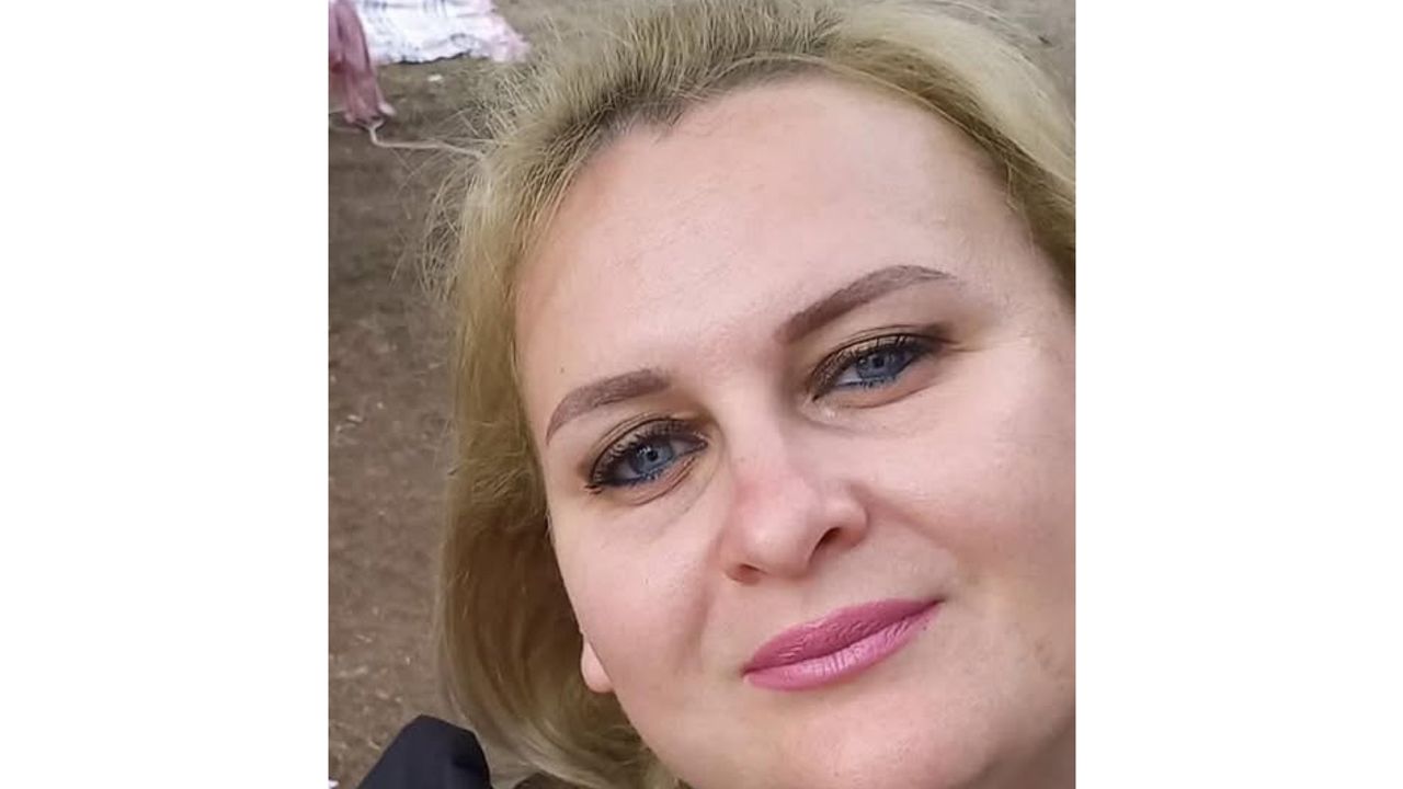Serik’te işe giden kadına araç çarptı görseli
