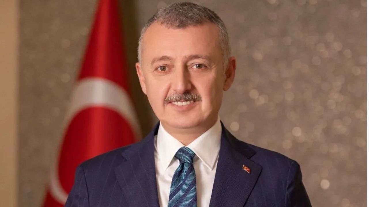Kocaeli Belediye Başkanı Büyükakın okula yeni başlayan miniklere başarılar diledi görseli