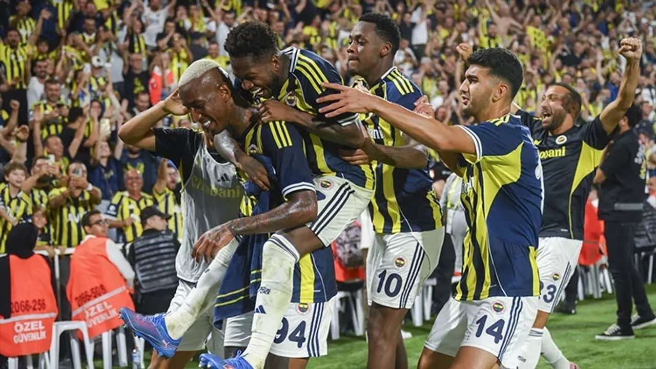 Fenerbahçe’de Devler Ligi heyecanı: Benfica önünde avantaj arıyor görseli