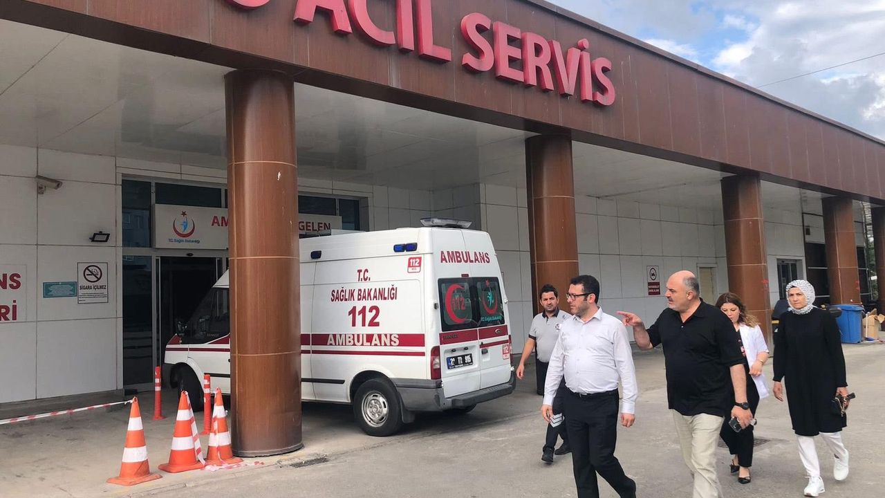 AK Parti Giresun İl Başkanı Yılmaz'dan hastane ziyaretleri görseli