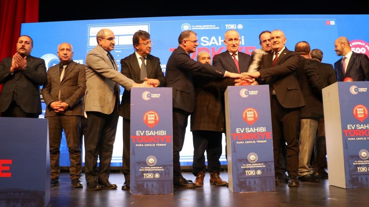 Van’da yapılacak 6 bin 803 konutun hak sahipleri kurayla belirlendi görseli