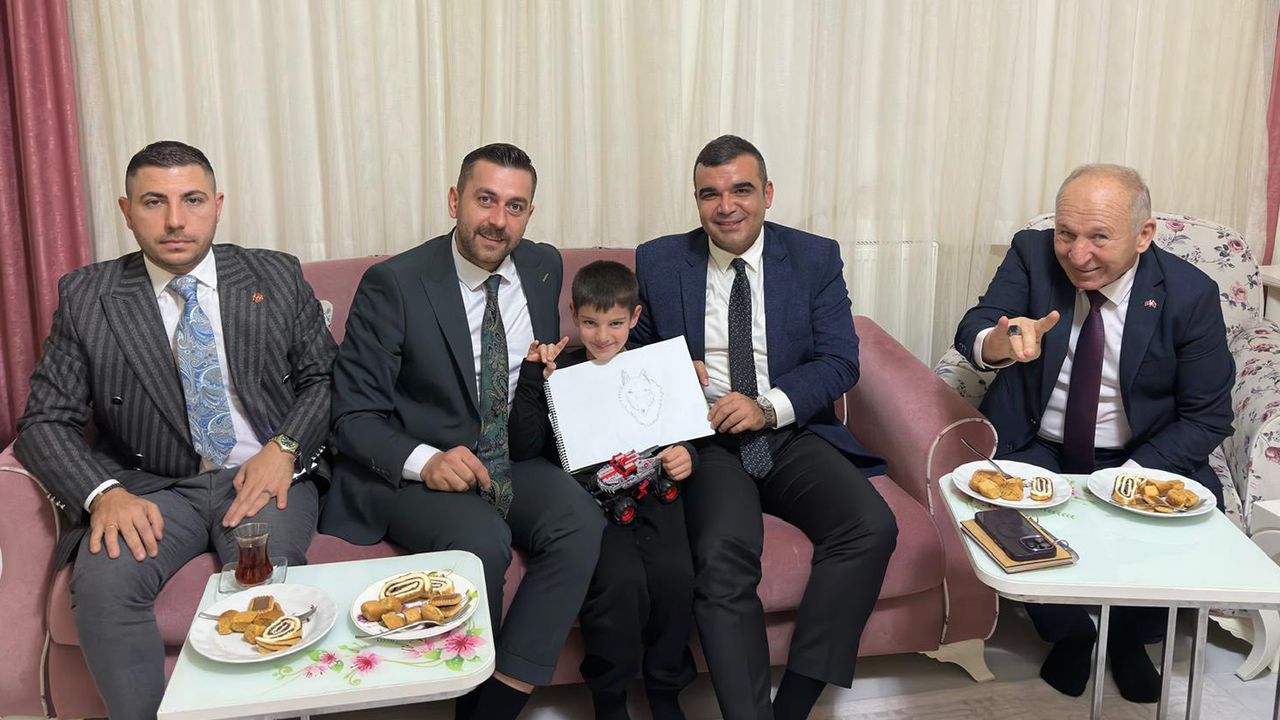 MHP ilçe başkanı Erdoğan Orhan: "Vatandaşı dinliyoruz" görseli