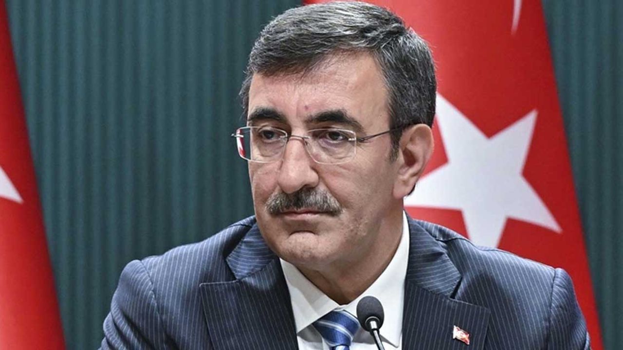Cevdet Yılmaz: Üretimi ve ihracatımızı artırmaya devam edeceğiz görseli
