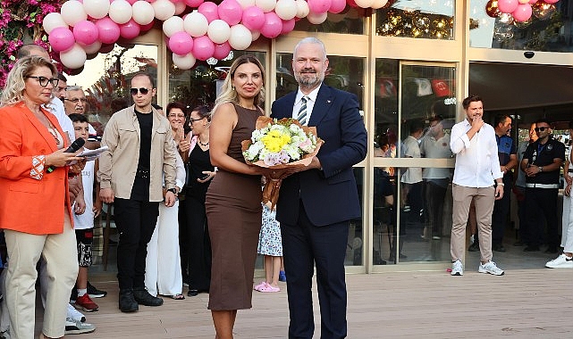 Menemen Belediyesi Aynısefa Sosyal Tesisleri görkemli bir törenle açıldı görseli