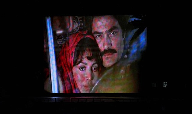 Kalamış Yaz Festivali Yeşilçam’ın sultanı Türkan Şoray ile başladı. görseli