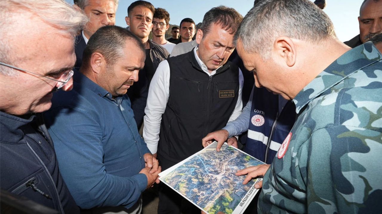 Bilecik’te yangın sonrası devlet seferberliği... 4 günde konteyner kent, 30 milyon TL ödenek görseli