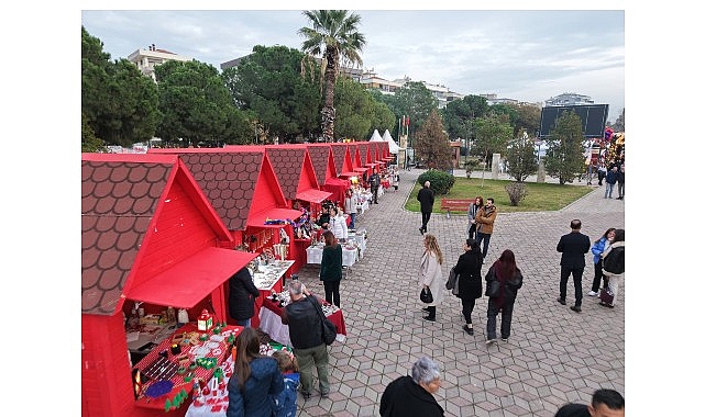 Karşıyaka Yeni Yıl Festivali coşkuyla devam ediyor görseli