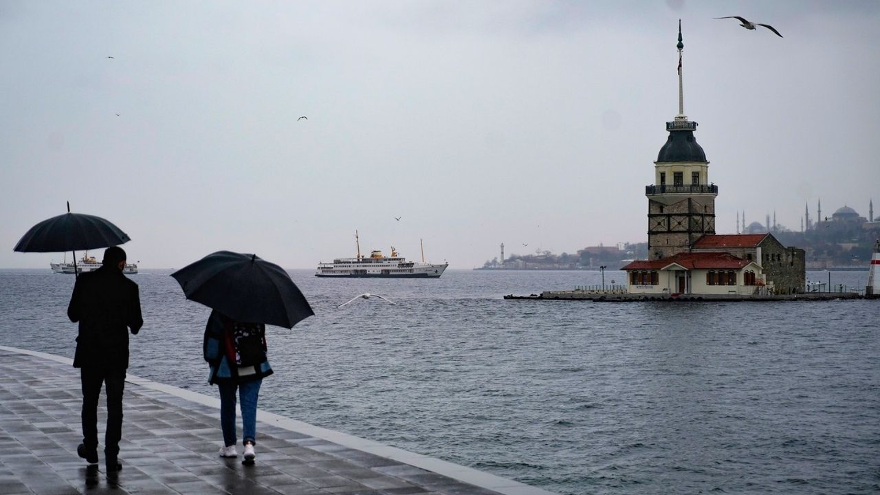 58 il için sarı kodlu uyarı: Fırtına ve kuvvetli yağış geliyor görseli