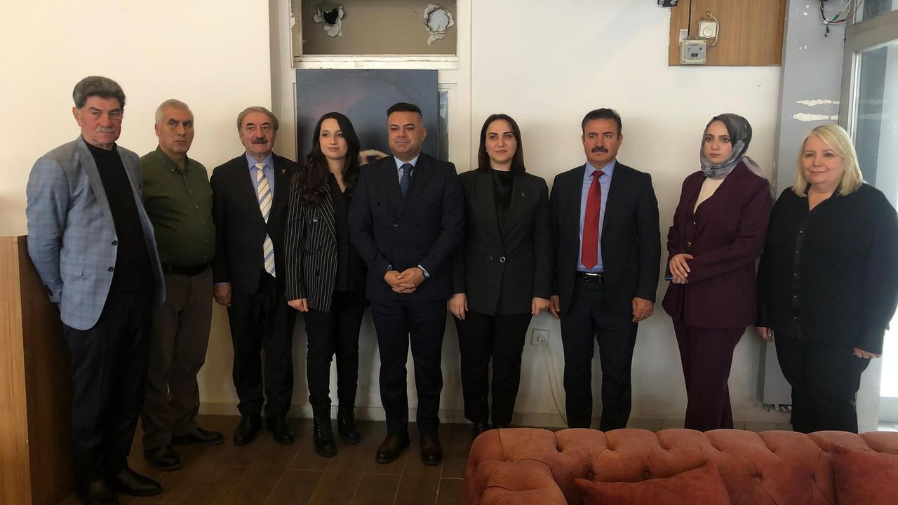 DEVA Partisi Genel Başkan Yardımcısı Zeynep Sudan, Kars’ta bölgesel kalkınma ve kadın istihdamı vurgusu görseli