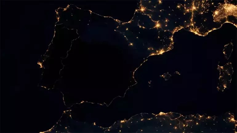 İspanya ve Portekiz’de Hayat Durma Noktasına Geldi: 60 Milyon Kişiyi Etkileyen Elektrik Kesintisi Giderildi görseli