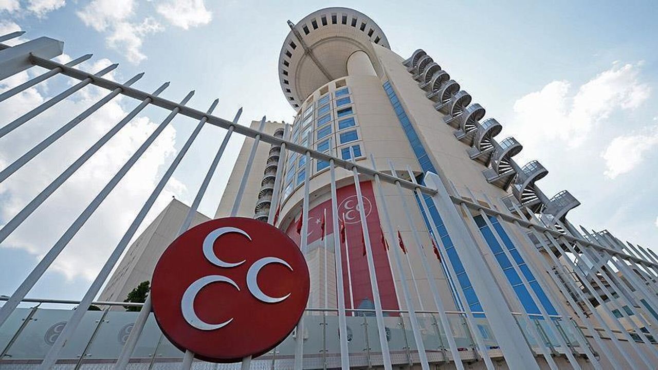 MHP, “Terörsüz Türkiye” raporunu Meclis’e sundu görseli