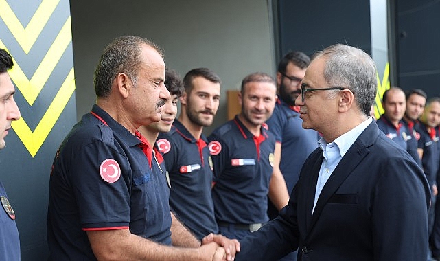 Baraçlı'dan itfaiyecilere moral ziyareti görseli