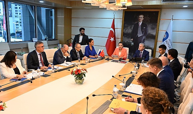Moskova Hükümeti Bakanı’ndan Büyükşehir’e ziyaret görseli