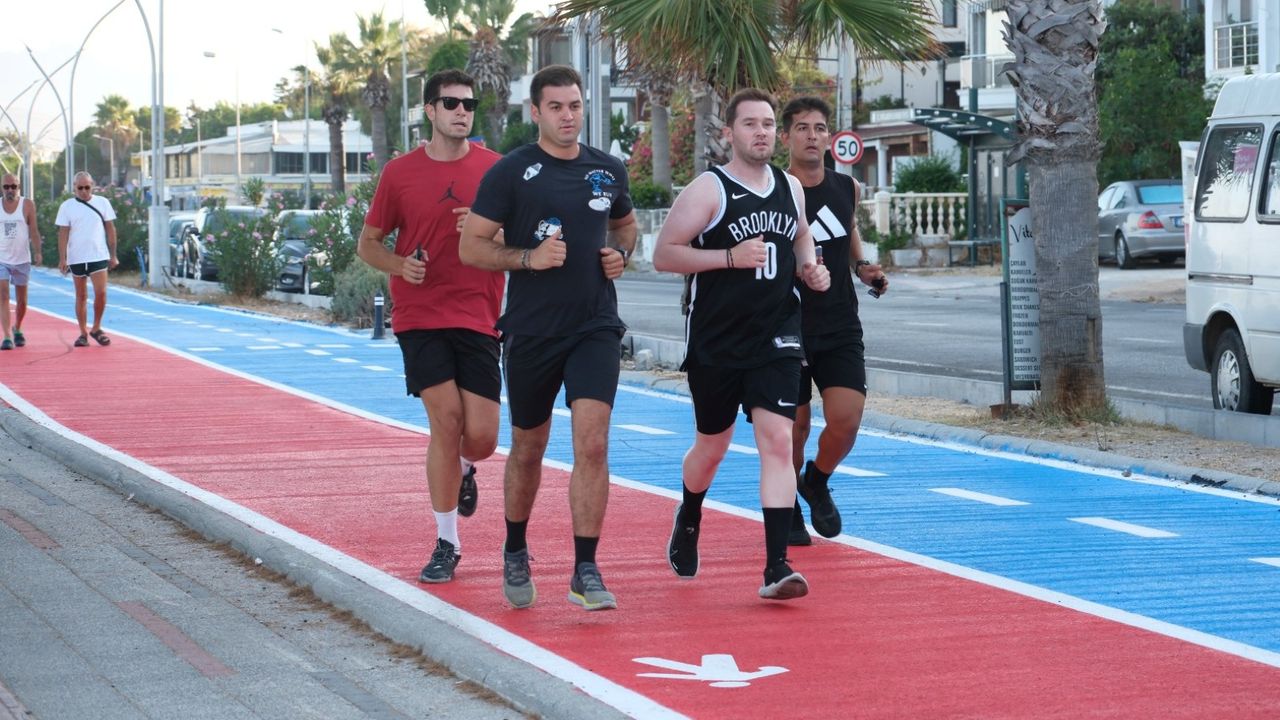 Turgutreis'te sahil şeridi baştan sona yenilendi görseli